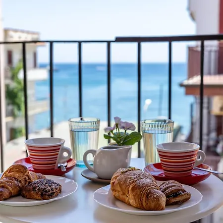 New Vista Mare 贾迪尼-纳克索斯